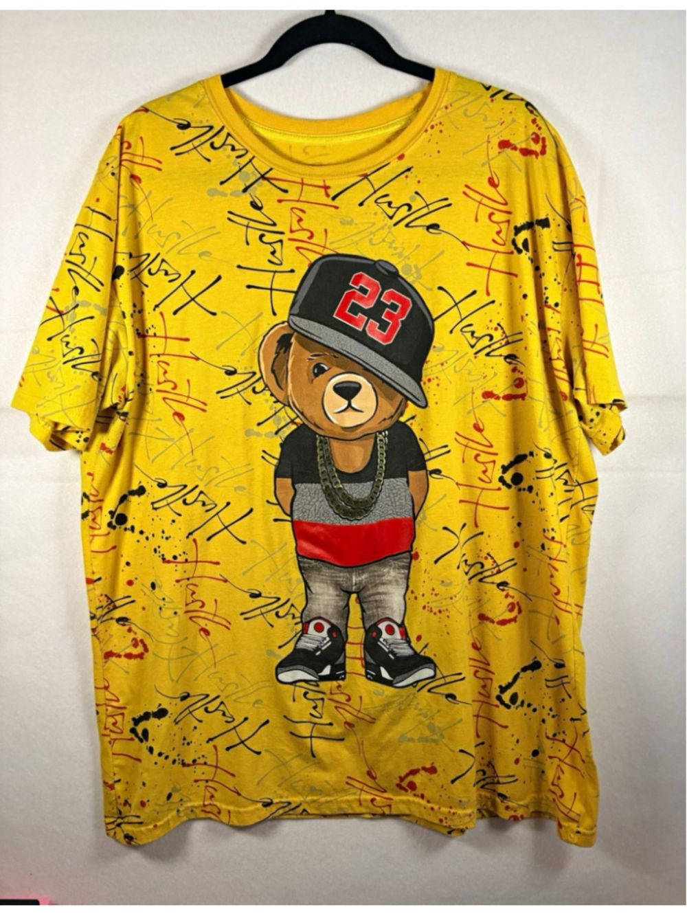 Hustle Yellow Graphic Bear Tee Men's 2XL Regular Fit Crew Neck